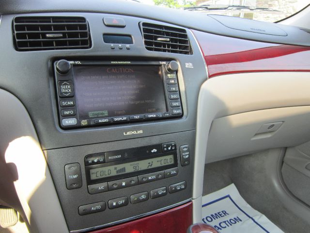 Lexus ES 300 2003 photo 24