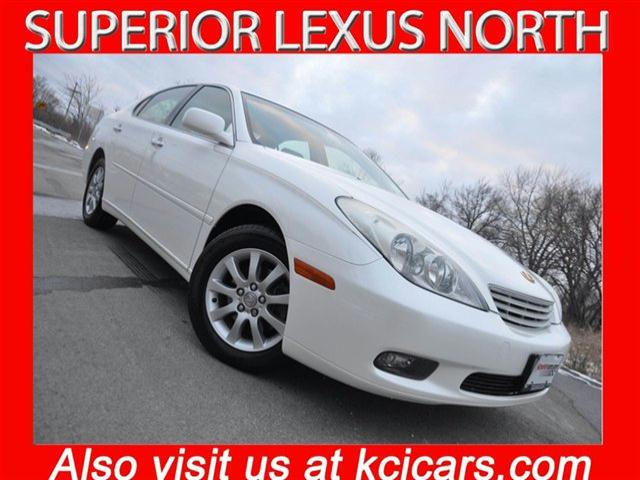 Lexus ES 300 Base Unspecified