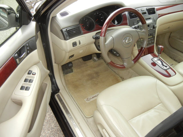 Lexus ES 300 2003 photo 4