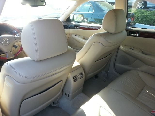 Lexus ES 300 2003 photo 8