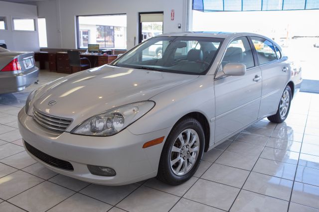 Lexus ES 300 2003 photo 4