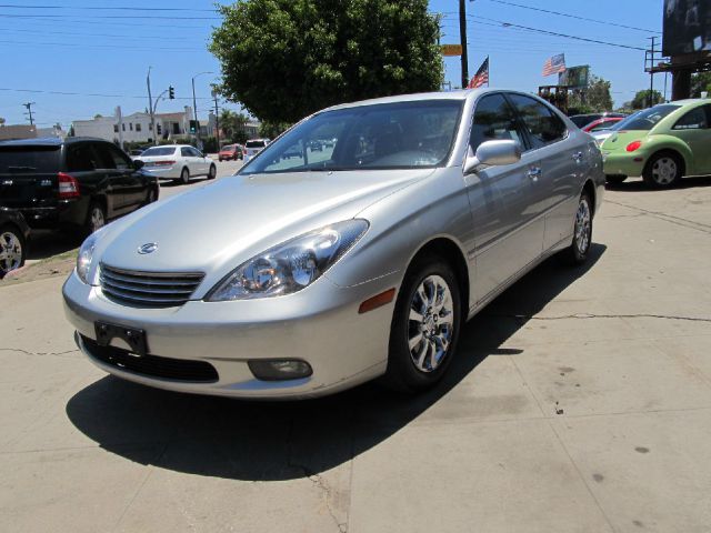 Lexus ES 300 2003 photo 2