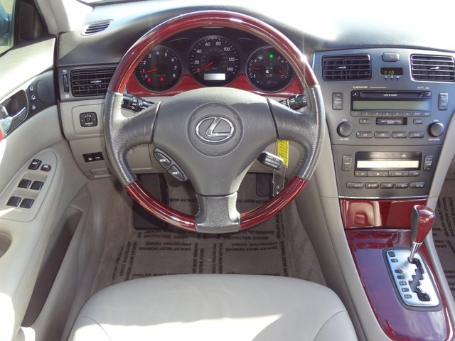 Lexus ES 300 2003 photo 5