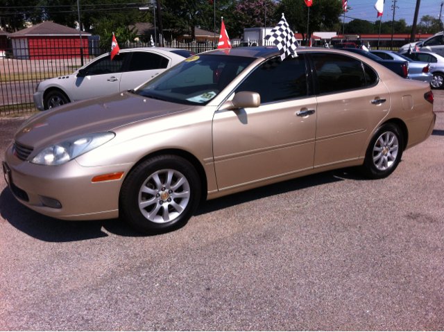 Lexus ES 300 2003 photo 3