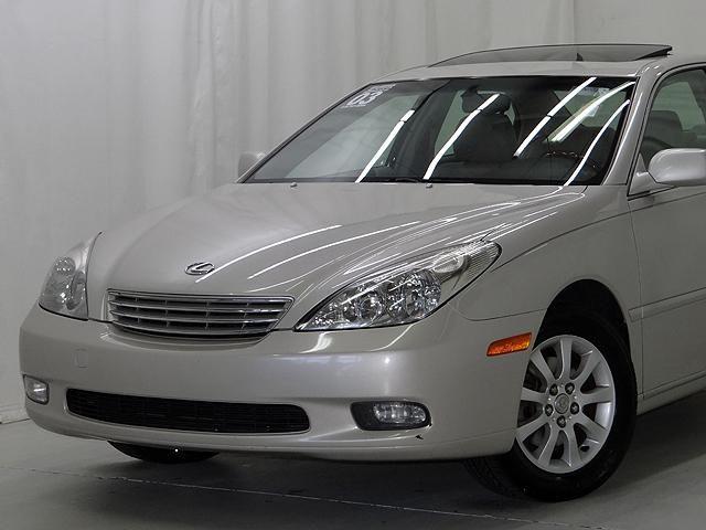 Lexus ES 300 2003 photo 2