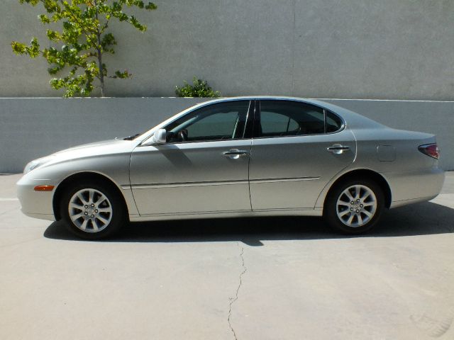 Lexus ES 330 2004 photo 2