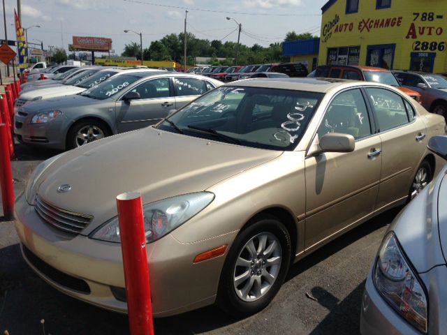 Lexus ES 330 2004 photo 2