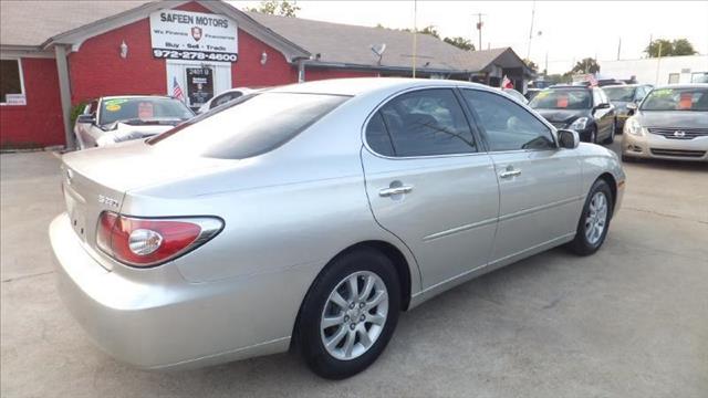 Lexus ES 330 2004 photo 2