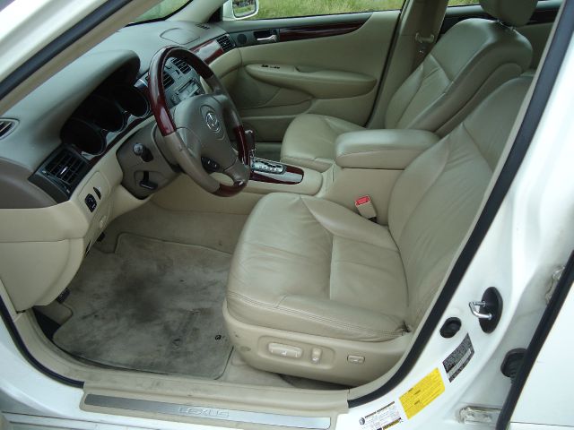 Lexus ES 330 2004 photo 2