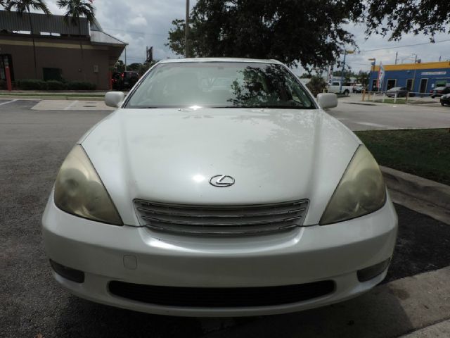 Lexus ES 330 2004 photo 9