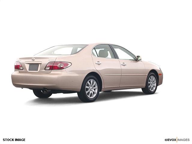 Lexus ES 330 2004 photo 2