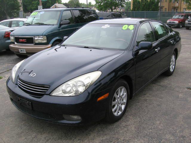 Lexus ES 330 2004 photo 2