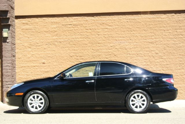 Lexus ES 330 2004 photo 2