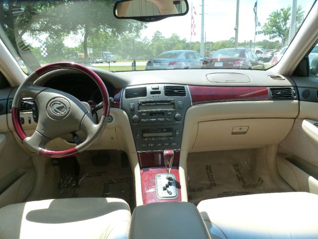 Lexus ES 330 2004 photo 22