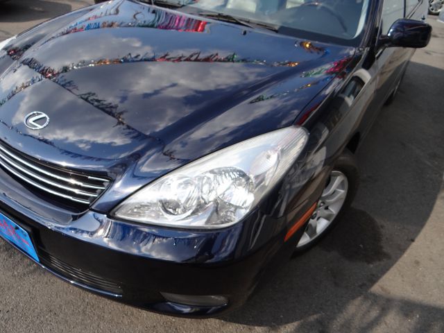 Lexus ES 330 2004 photo 2