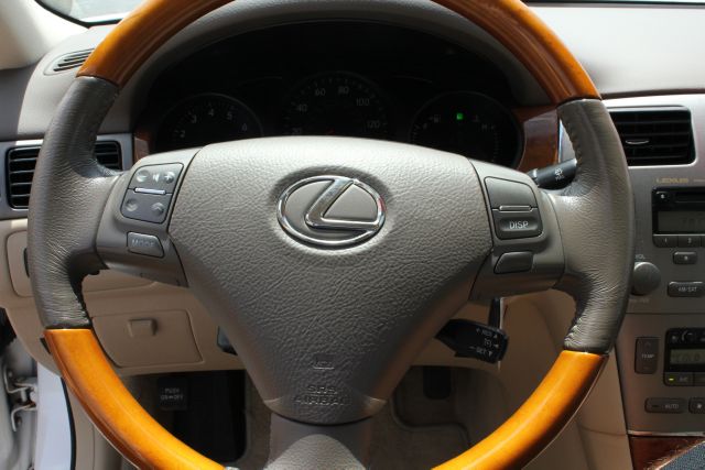 Lexus ES 330 2005 photo 13