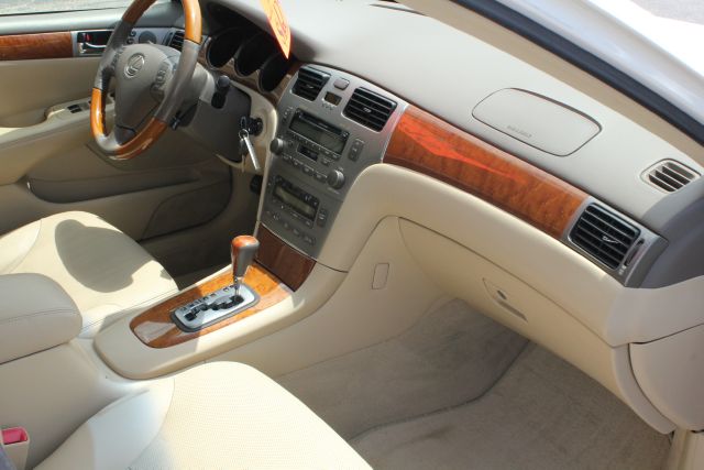 Lexus ES 330 2005 photo 29