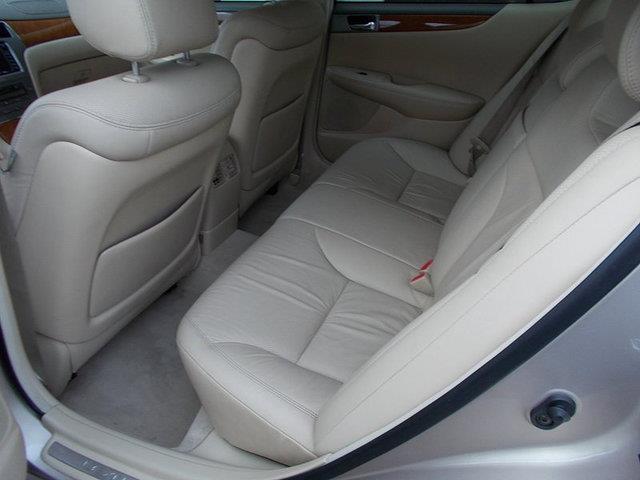 Lexus ES 330 2005 photo 9