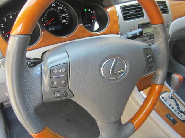 Lexus ES 330 2005 photo 2