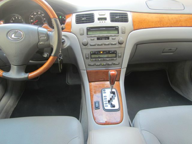 Lexus ES 330 2005 photo 9