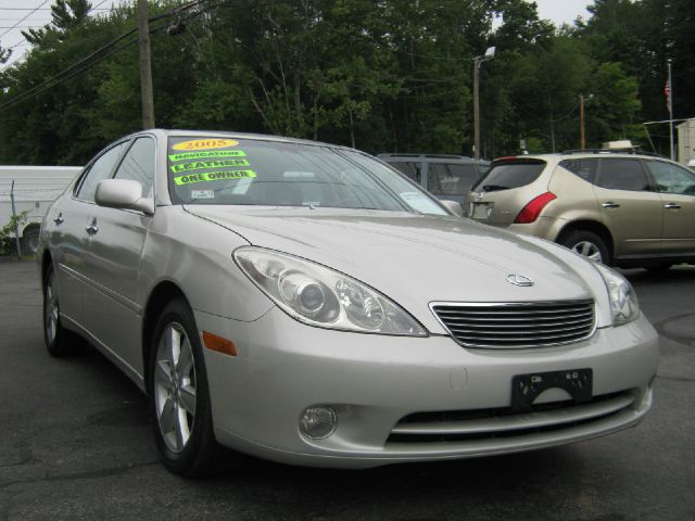 Lexus ES 330 2005 photo 2