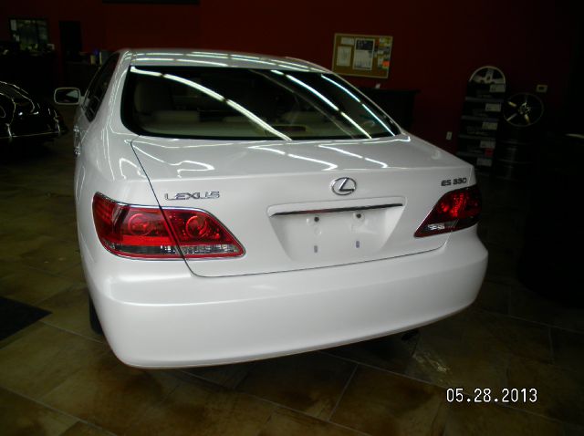 Lexus ES 330 2005 photo 12