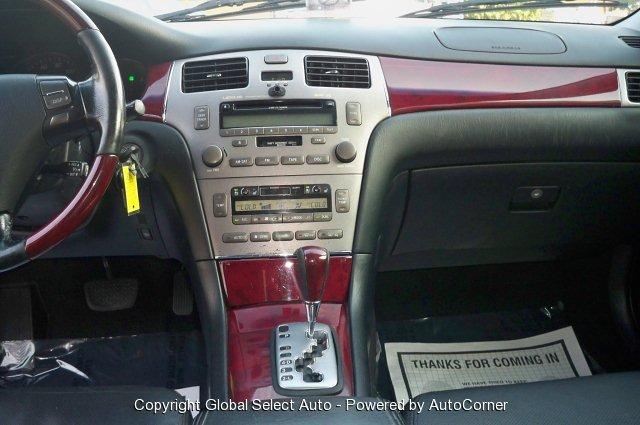 Lexus ES 330 2005 photo 2