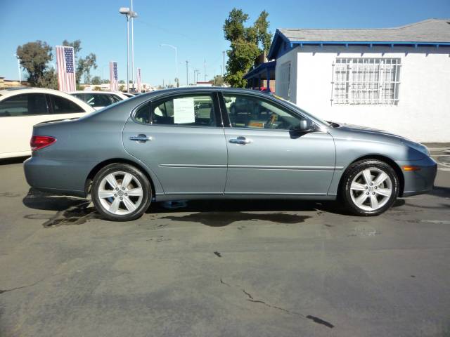 Lexus ES 330 Unknown Sedan