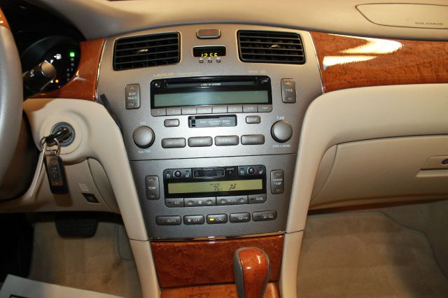 Lexus ES 330 2006 photo 11