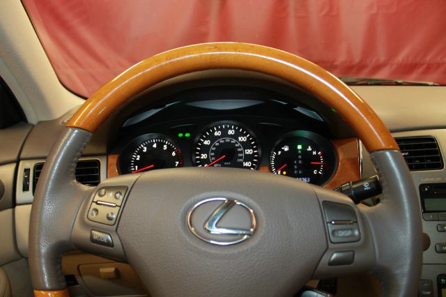 Lexus ES 330 2006 photo 22