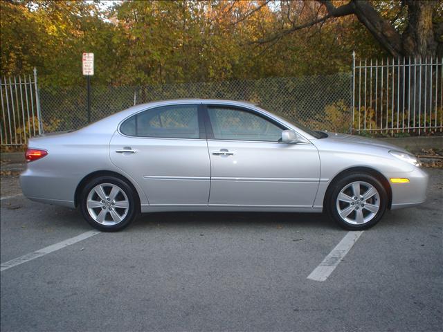 Lexus ES 330 Base Sedan