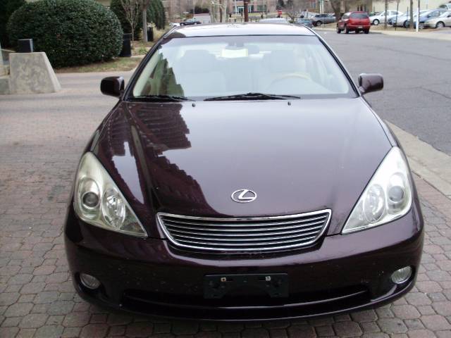 Lexus ES 330 Base Sedan