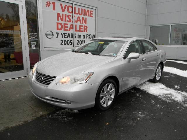 Lexus ES 350 Base Unspecified