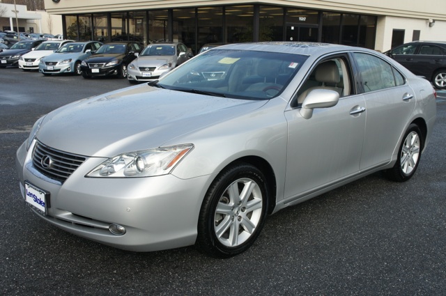 Lexus ES 350 Base Unspecified