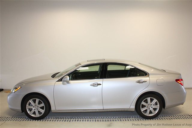 Lexus ES 350 Base Unspecified