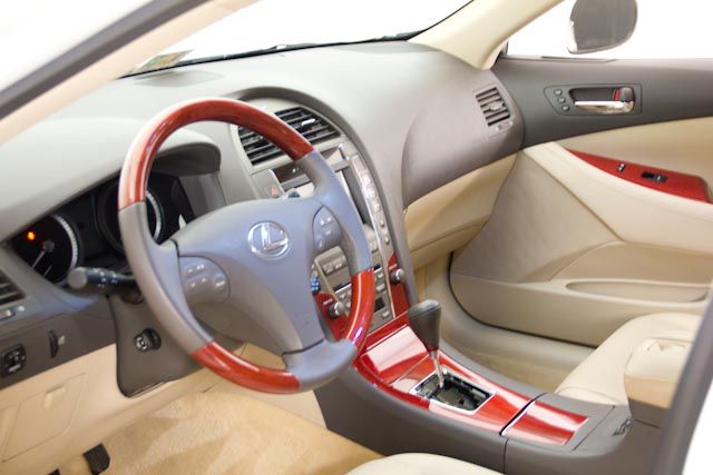 Lexus ES 350 2009 photo 19