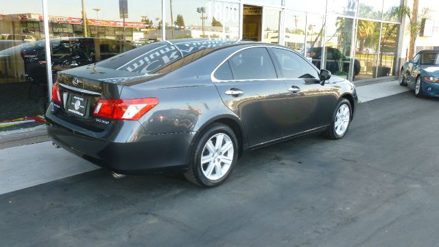 Lexus ES 350 2009 photo 16