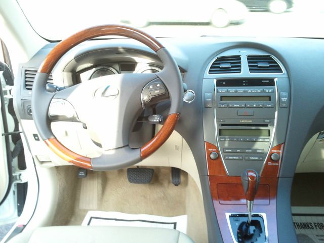 Lexus ES 350 2010 photo 8