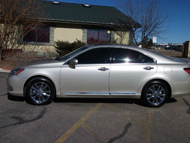 Lexus ES 350 2010 photo 4