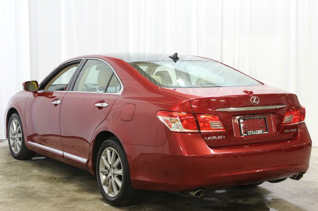 Lexus ES 350 2010 photo 16