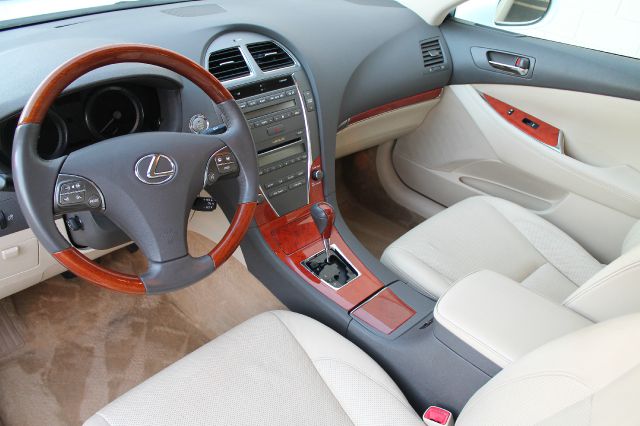 Lexus ES 350 2010 photo 1