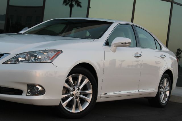 Lexus ES 350 2010 photo 31