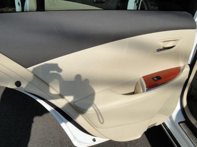 Lexus ES 350 2011 photo 30