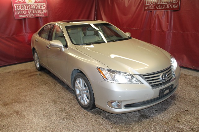 Lexus ES 350 2011 photo 2