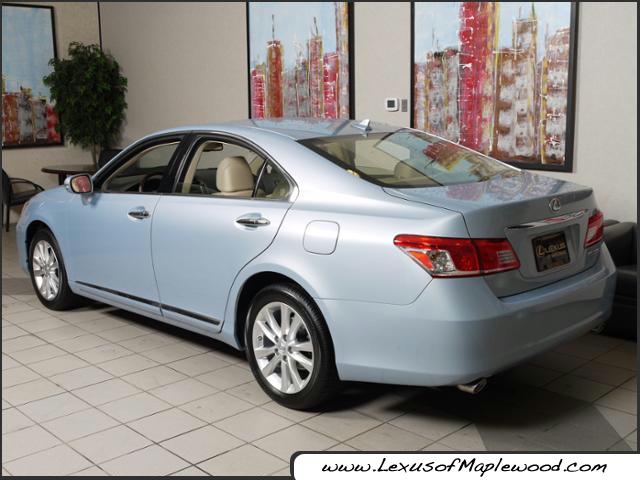 Lexus ES 350 2012 photo 1