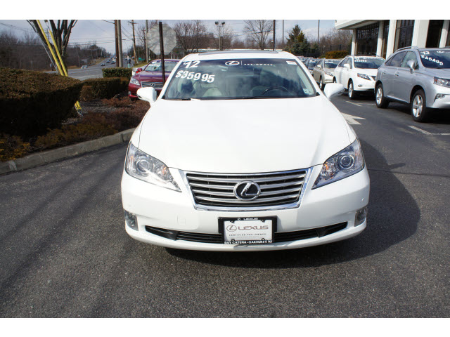 Lexus ES 350 2012 photo 2