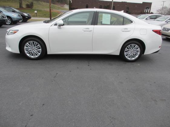 Lexus ES 350 2013 photo 4