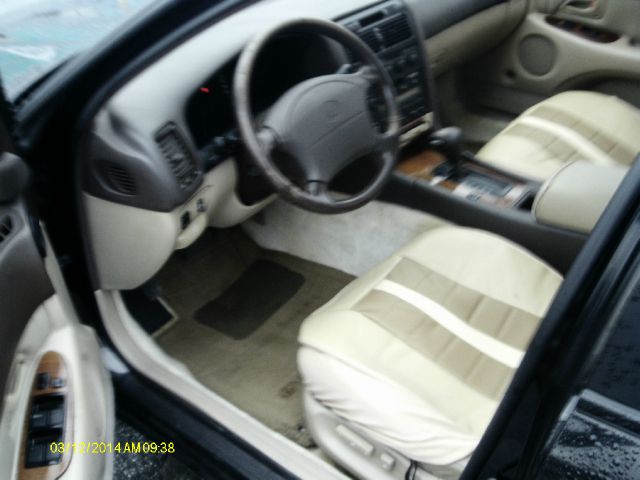 Lexus GS 300 1994 photo 3