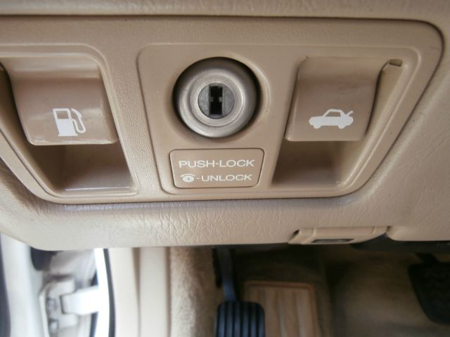 Lexus GS 300 1998 photo 14