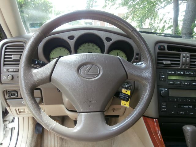 Lexus GS 300 1998 photo 25